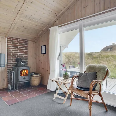 Cozy In Hvide Sande With Sauna 度假居